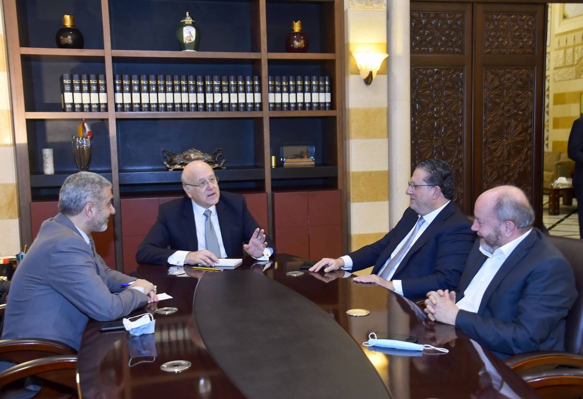 Salaires et indemnités de transport : Mikati s'entretient avec le patronat et les travailleurs Salaires et indemnités de transport : Mikati s'entretient avec le patronat et les travailleurs