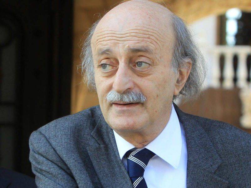 Joumblatt plaide pour 