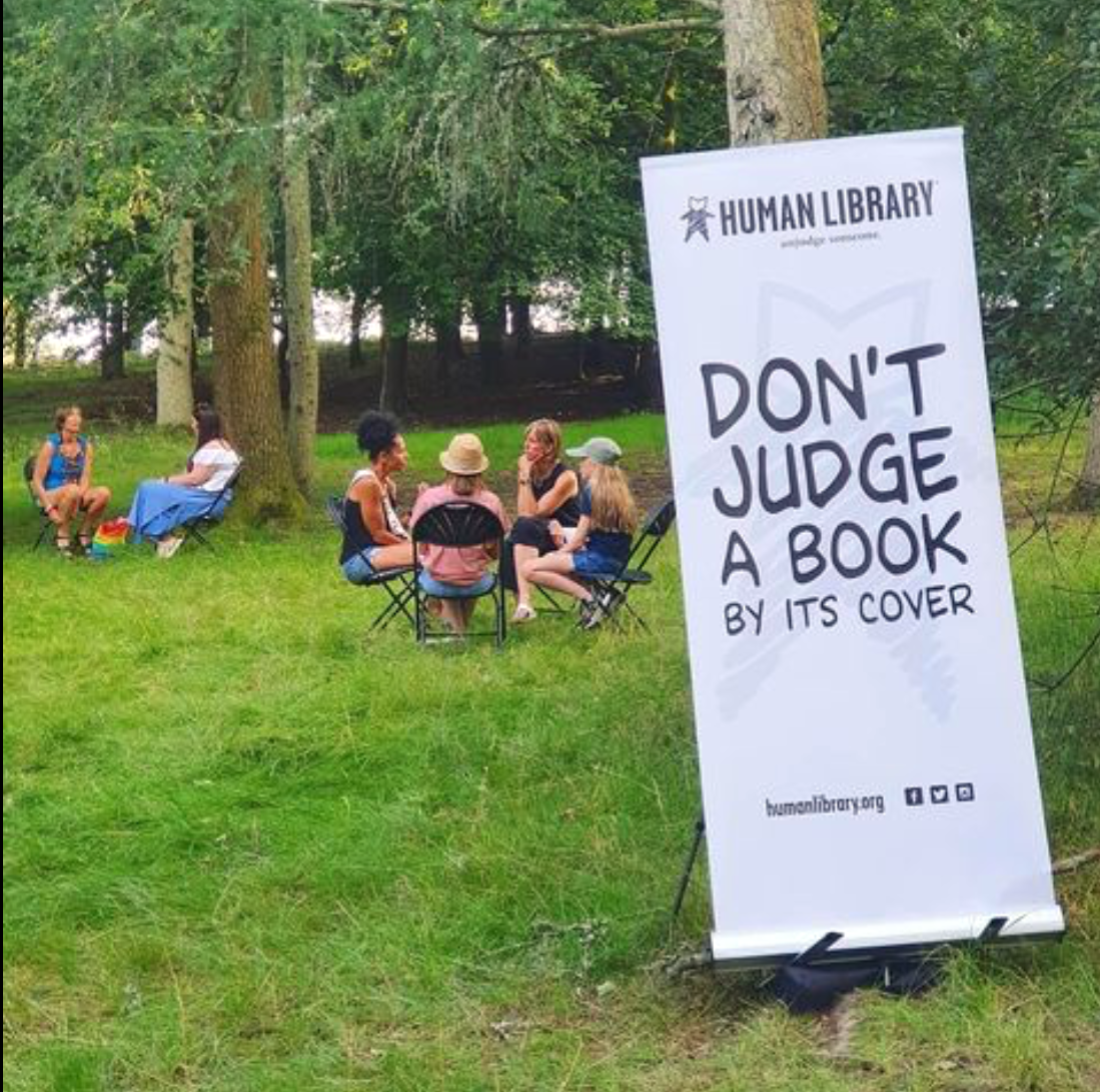 À la « Human Library » on lit les êtres à livre ouvert À la « Human Library » on lit les êtres à livre ouvert