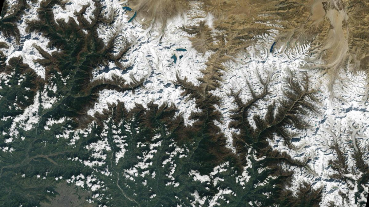 Les corps de trois alpinistes français retrouvés