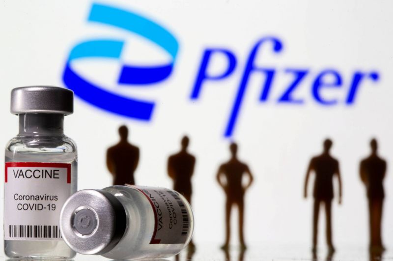 Pfizer annonce de premiers résultats très positifs pour sa pilule anti-Covid
