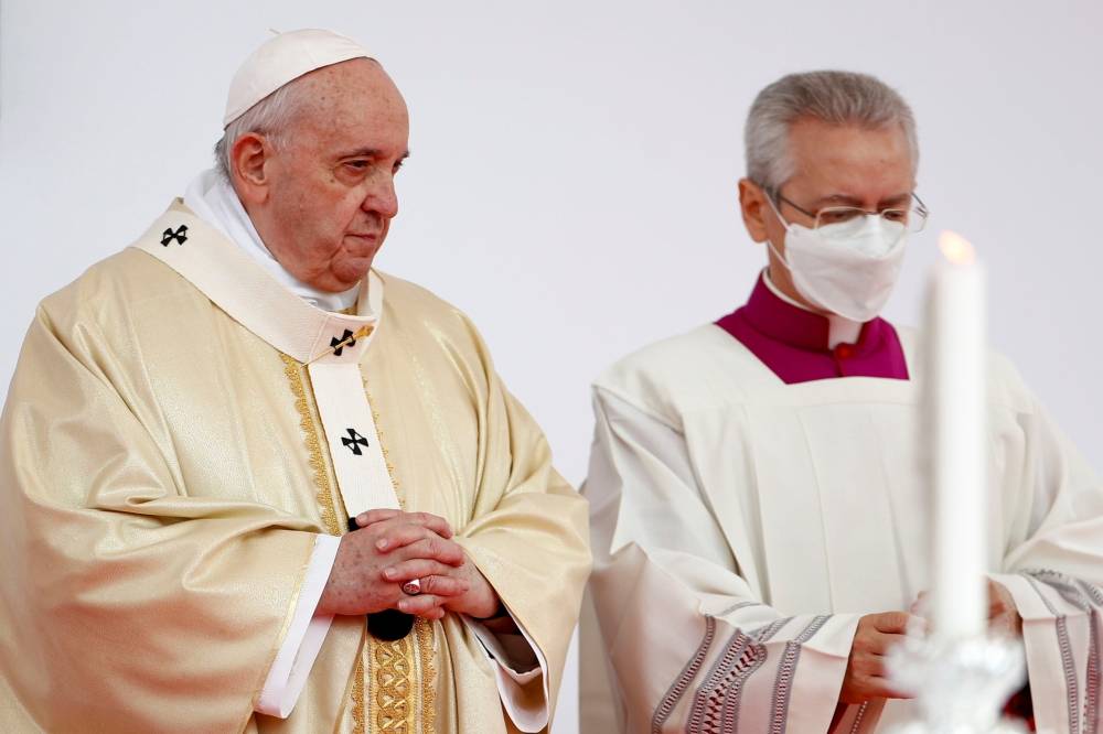Le pape condamne l'