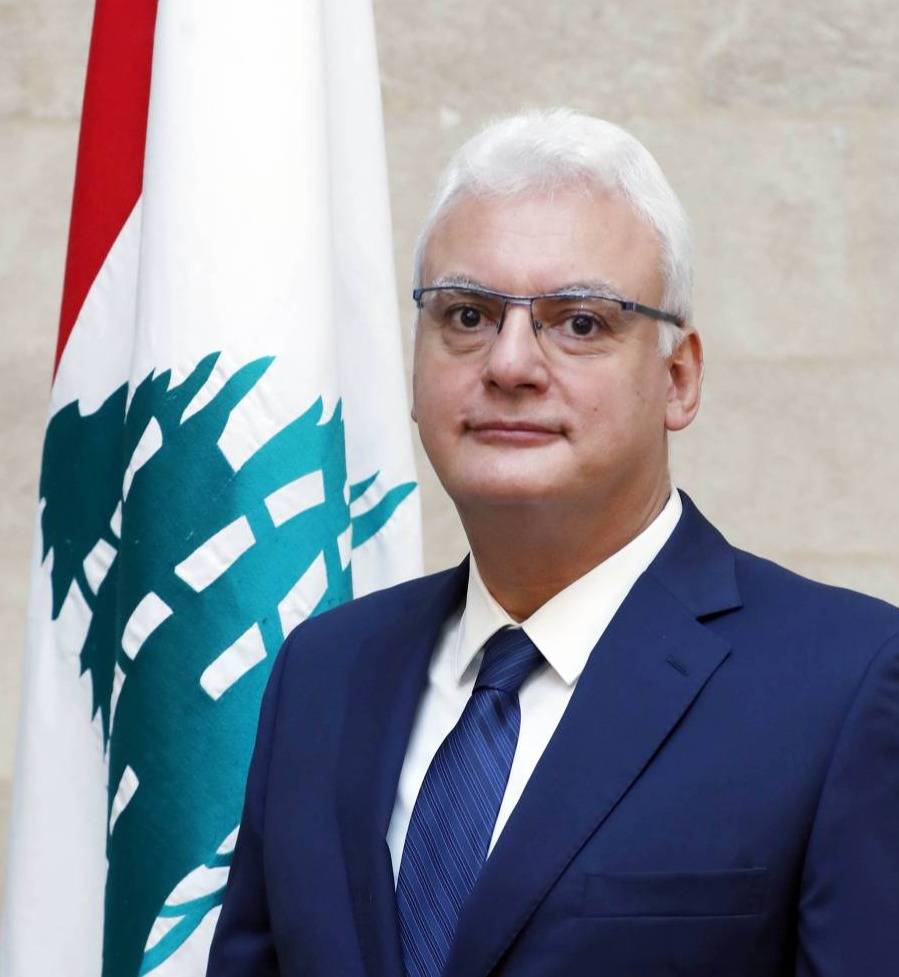 Du mazout est maintenant disponible pour alimenter les centraux et éviter une coupure d'internet, assure le ministre