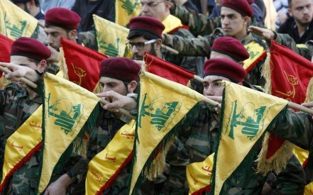 Dix-huit personnes accusées de financer le Hezbollah détenues au Koweït
