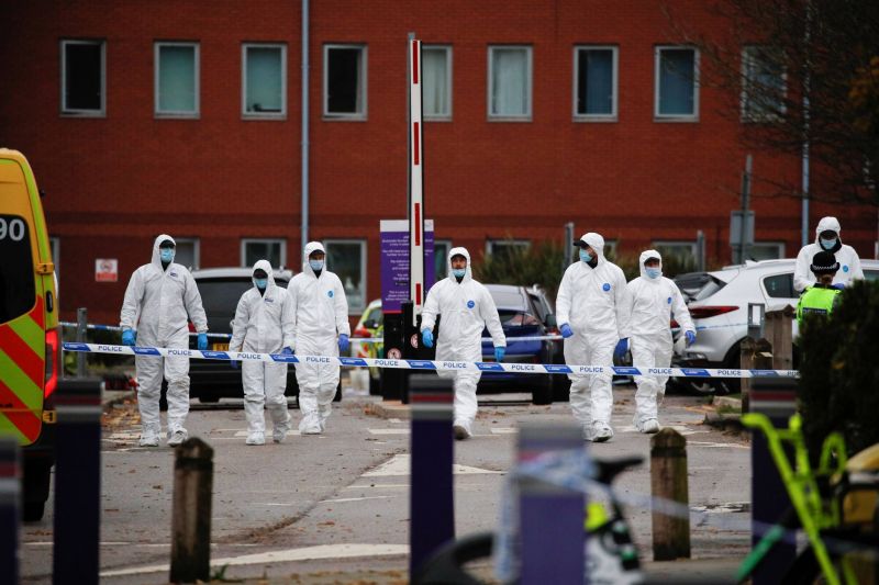 Attentat de Liverpool : les autorités relèvent le niveau de la menace terroriste