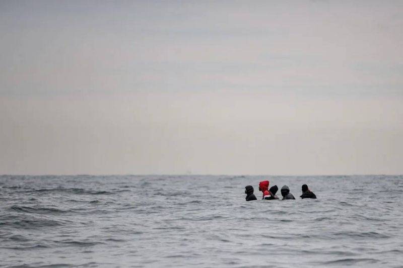 Mort de huit migrants en perdition en mer au sud de l'île de Grande Canarie