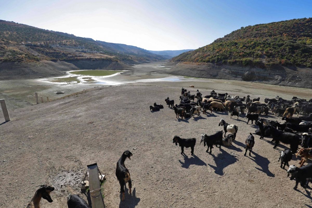 Un important réservoir d'eau à sec pour la première fois