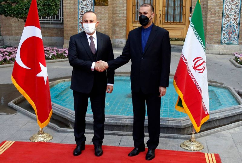 Téhéran et Ankara affirment vouloir développer leurs relations