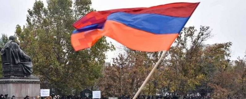 L'Arménie annonce une trêve avec l'Azerbaïdjan, après la 