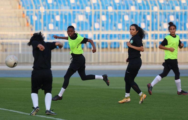 En Arabie saoudite, les footballeuses libres de rêver