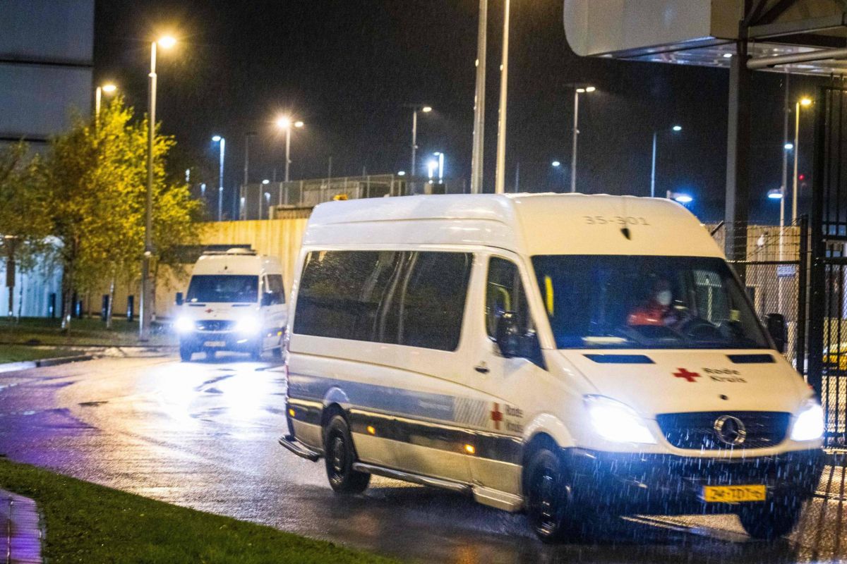 61 passagers en provenance d'Afrique du Sud testés positifs au Covid à leur arrivée à Amsterdam