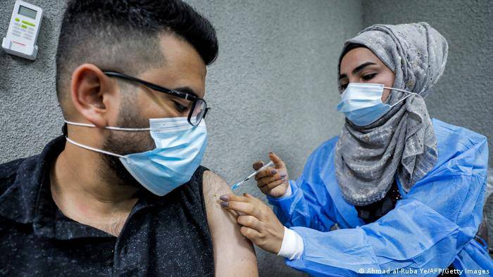 L'Irak reçoit 1,2 million de doses de vaccins Pfizer via Covax