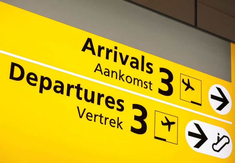 Treize passagers arrivés aux Pays-Bas depuis l'Afrique du Sud porteurs du variant Omicron