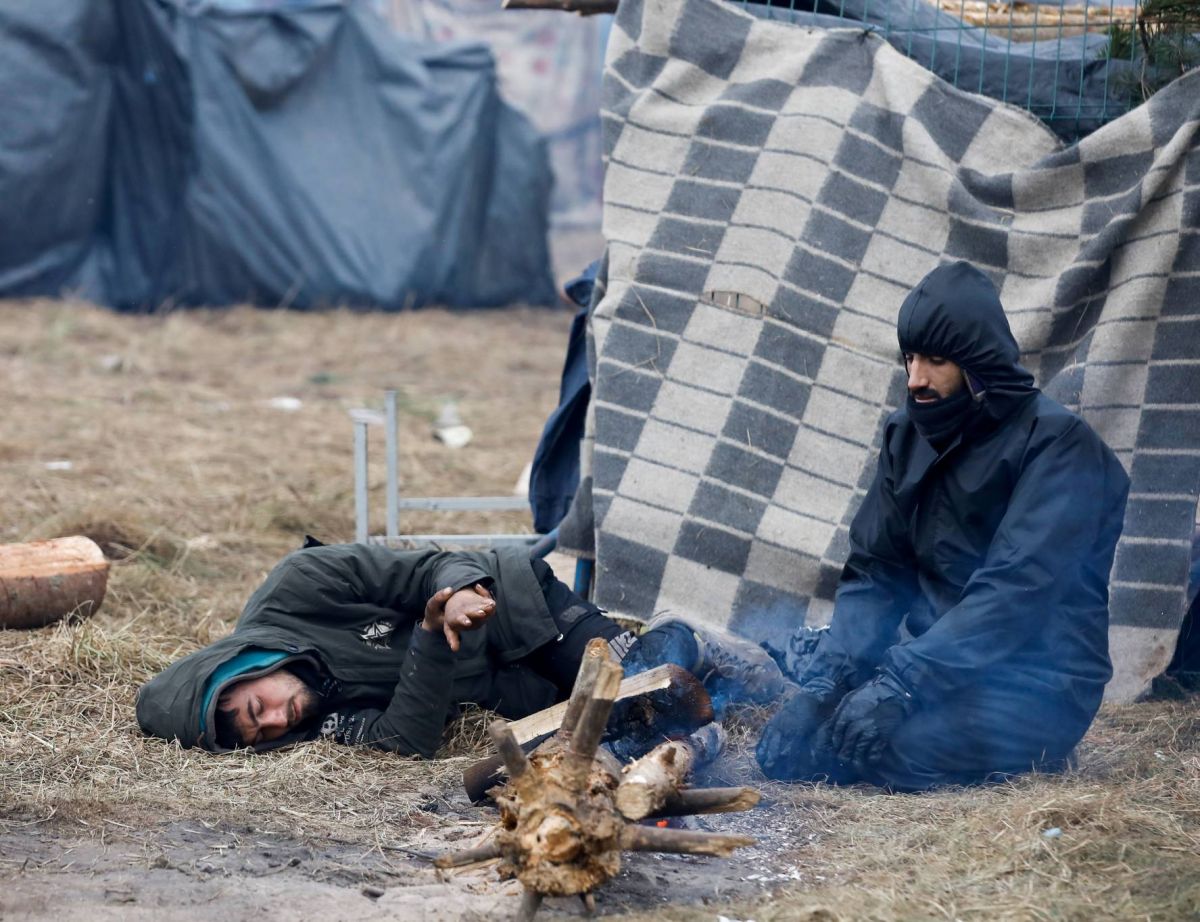 Les migrants de la frontière évacués vers un centre d'accueil