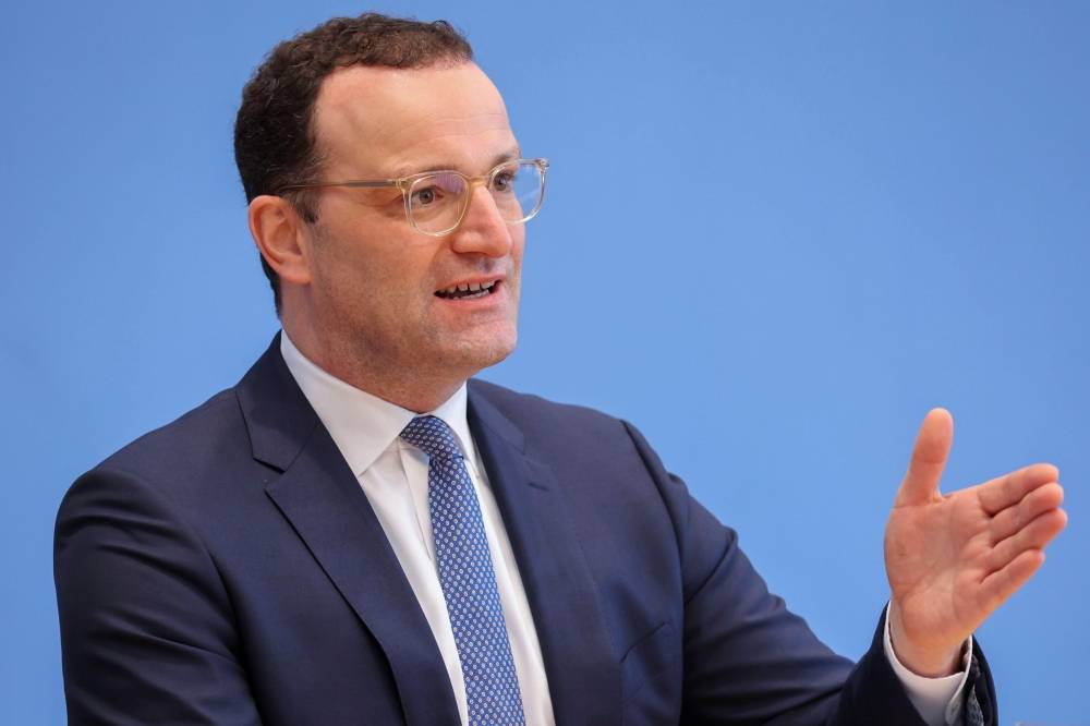 L'Allemagne s'inquiète, l'Autriche se confine sur fond de colère en Europe