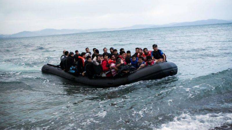 Près de 500 migrants secourus au large par la Marine