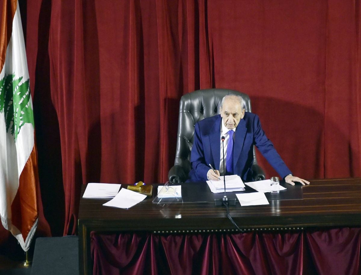 Berry convoque les députés à une séance plénière le mardi 7