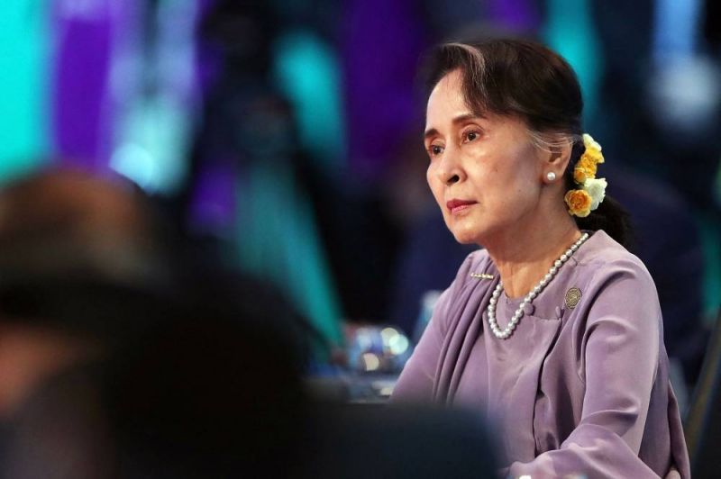Deux ans de prison pour Aung San Suu Kyi, fortes condamnations internationales