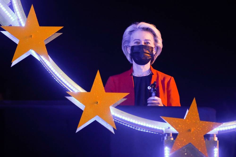 L'UE prête à de nouvelles sanctions contre Moscou en cas d'agression, affirme von der Leyen