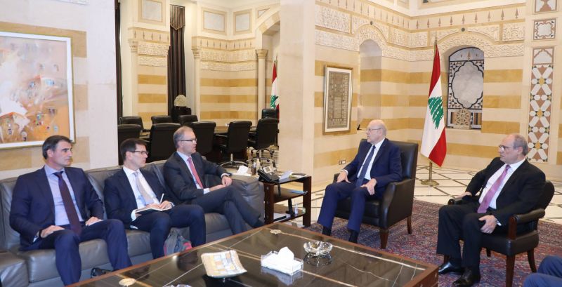 Une délégation du FMI s'entretient avec Mikati et Aoun