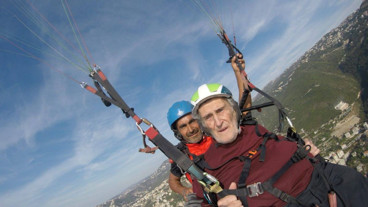 À 87 ans, il devient l’amateur de parapente le plus âgé du Liban À 87 ans, il devient l’amateur de parapente le plus âgé du Liban