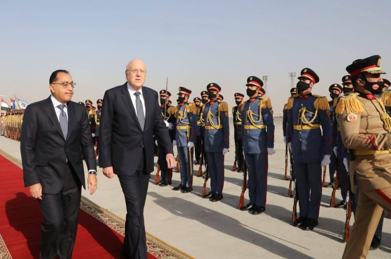 Mikati est arrivé au Caire pour s'entretenir avec Sissi et le chef de la Ligue arabe