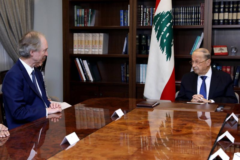 Aoun reçoit l'émissaire de l'ONU sur la Syrie, réclame de nouveau le retour des réfugiés