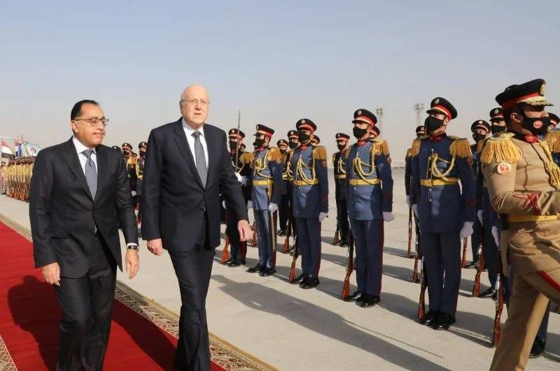 Mikati arrives in Cairo on official visit