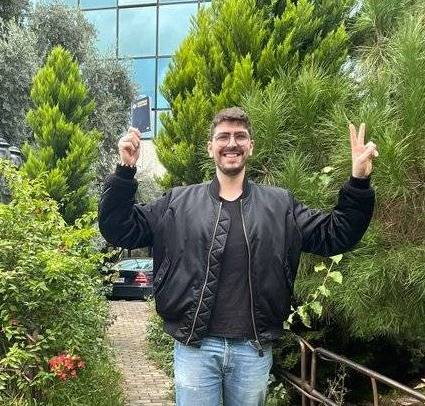 Social media comedian Toufic Braidi says General Security has returned his confiscated passport Social media comedian Toufic Braidi says General Security has returned his confiscated passport