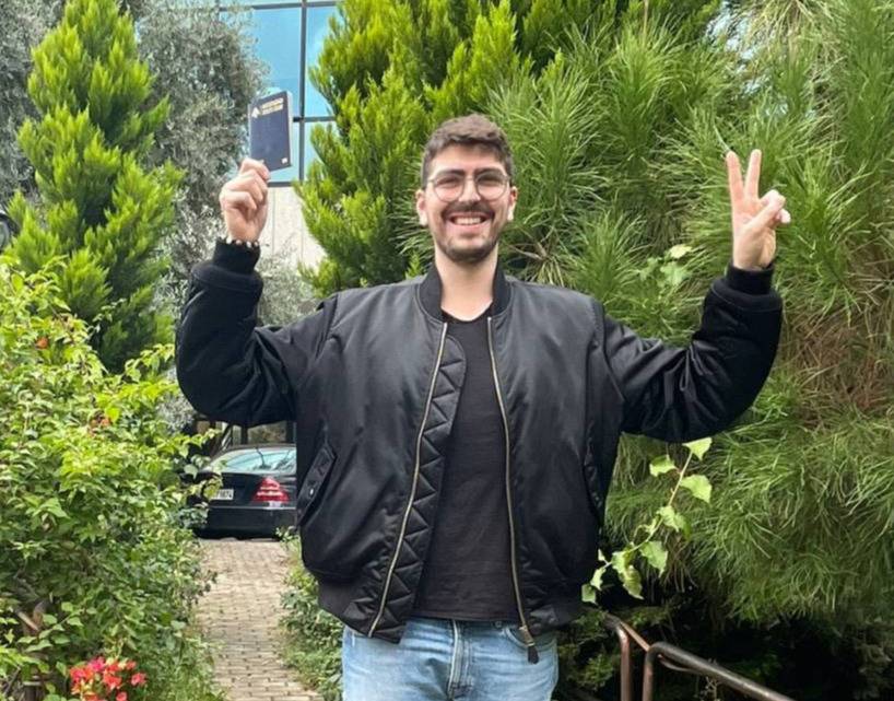 L'humoriste Toufic Braidi affirme que la SG lui a rendu son passeport confisqué