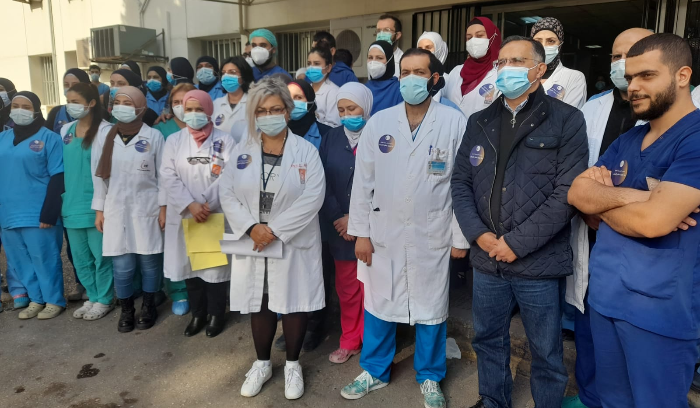 Sit-in d'infirmiers dans plusieurs hôpitaux contre la détérioration de leurs conditions de travail