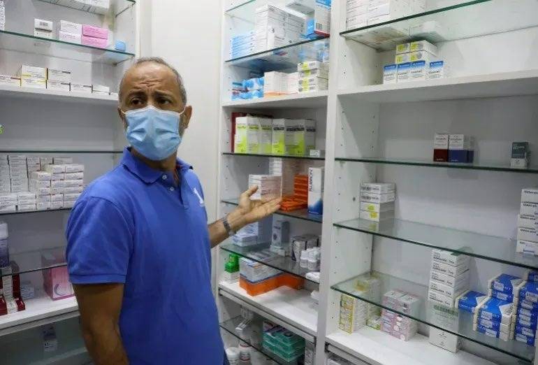 Recovering opioid addicts say Health Ministry is giving them expired medications Recovering opioid addicts say Health Ministry is giving them expired medications