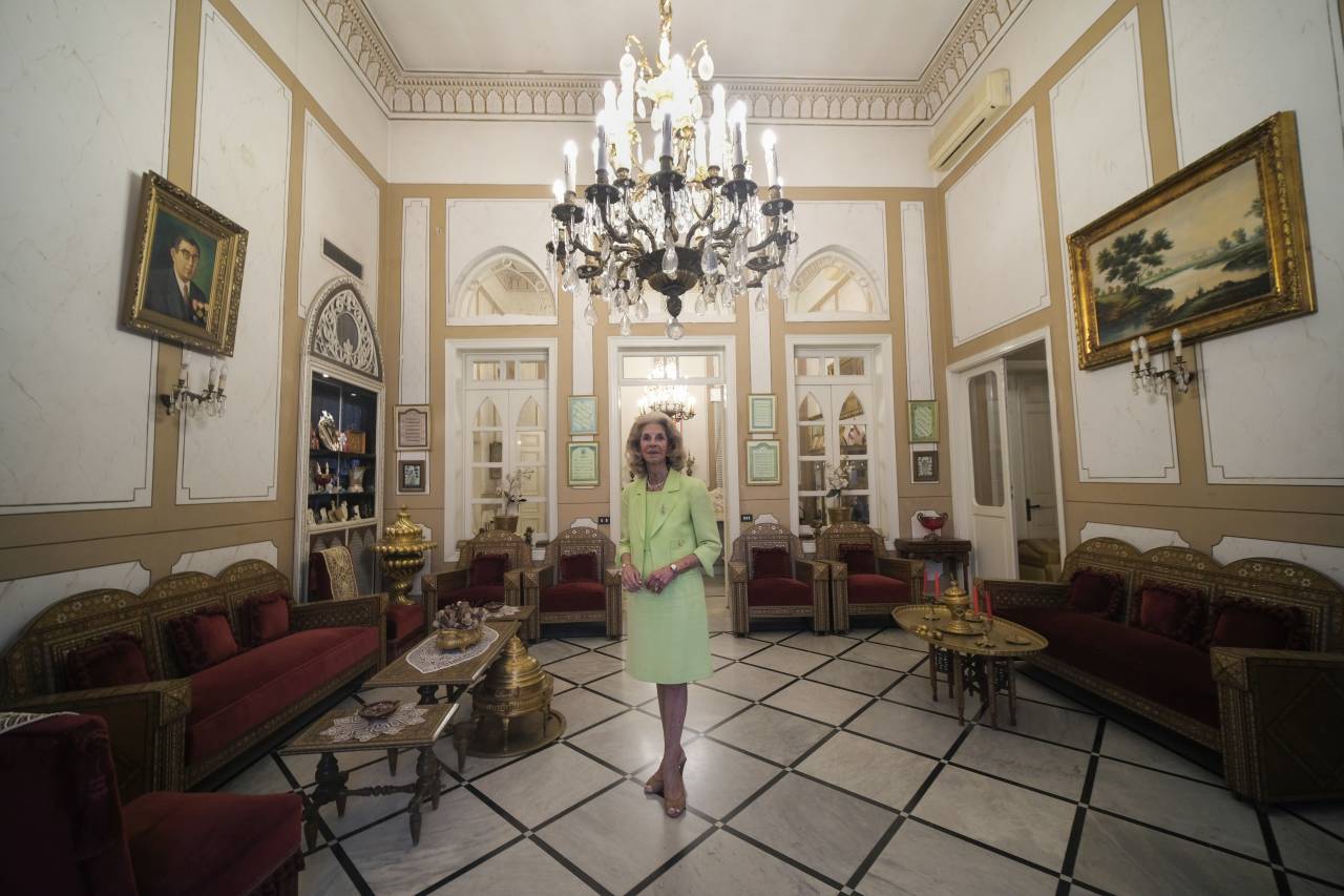 Régina Fenianos, dans son salon, dans la maison familiale de Jounieh. Photo Joao Sousa