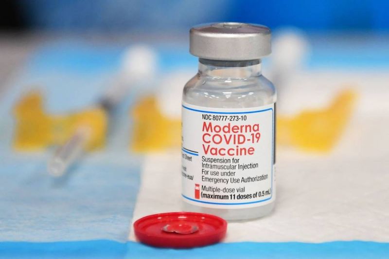 Moderna optimiste sur l'efficacité du rappel de son vaccin contre Omicron