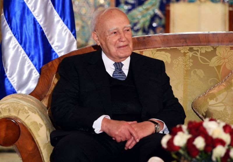 L'ancien président Carolos Papoulias meurt à 92 ans