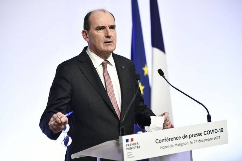 Télétravail, rassemblements limités: nouvelles restrictions en France contre le Covid