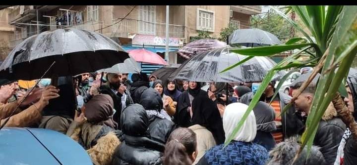 Sit-in devant les bureaux de l'UNRWA à Tripoli contre la réduction des paiements mensuels