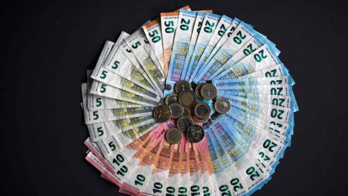 L’euro a 20 ans et rêve toujours de concurrencer le dollar