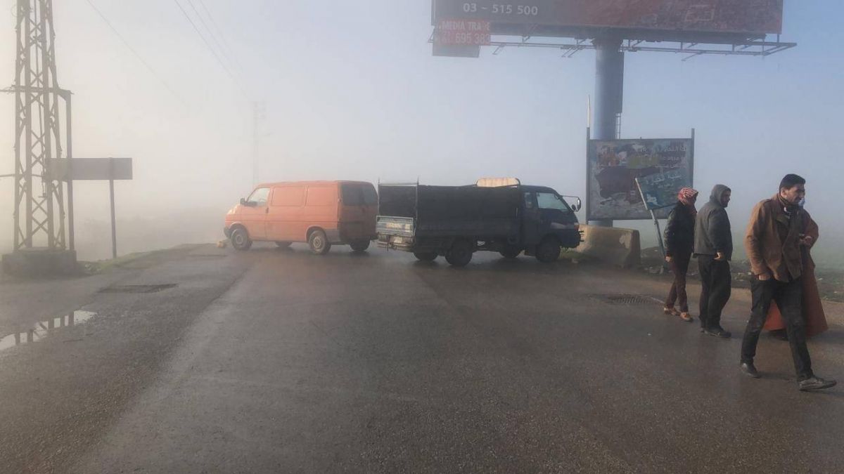 Route coupée dans la Békaa contre les pénuries de courant