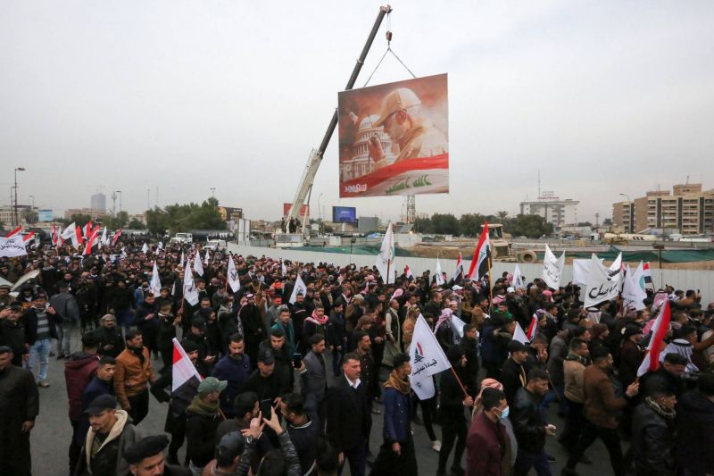A Bagdad, une foule d'Irakiens pour l'anniversaire de la mort de Soleimani