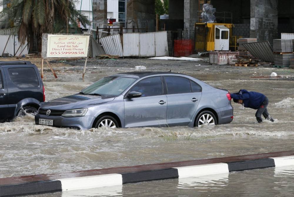Les pays du Golfe en alerte face aux pluies diluviennes