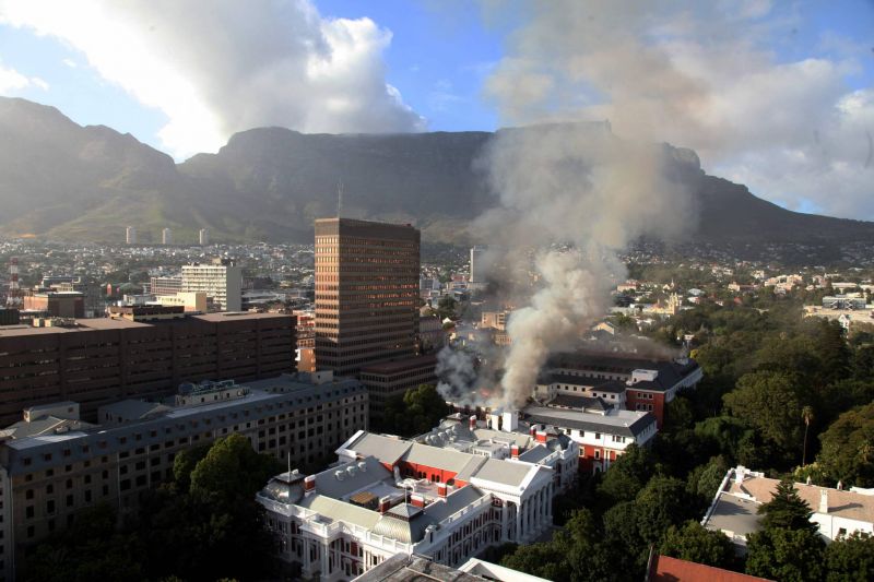 L'Assemblée nationale détruite dans l'incendie au Parlement