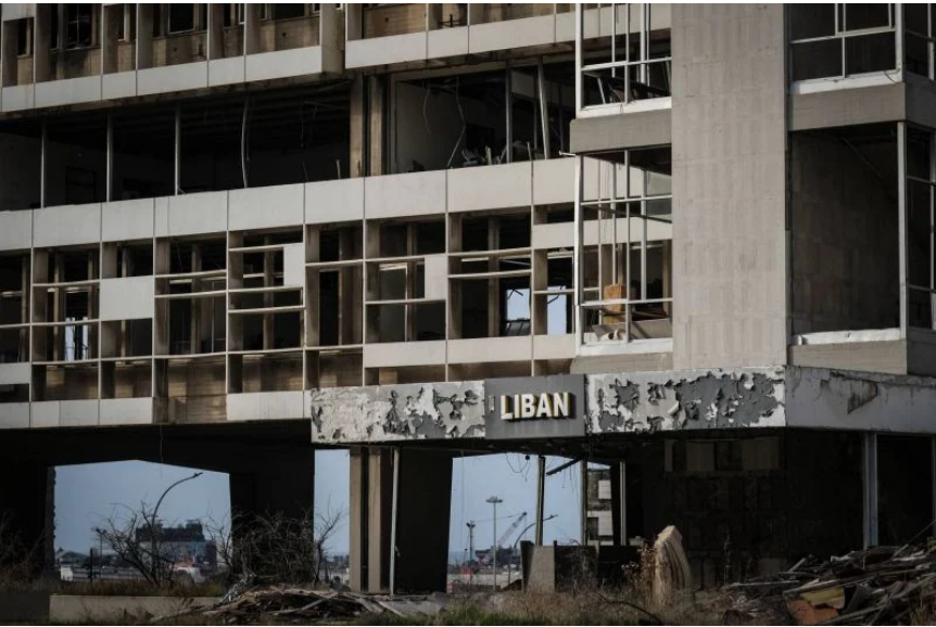 Inside the rubble of Électricité du Liban: a guided tour of a tense daily routine Inside the rubble of Électricité du Liban: a guided tour of a tense daily routine