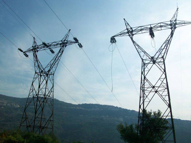 Cable theft causes power outage in north