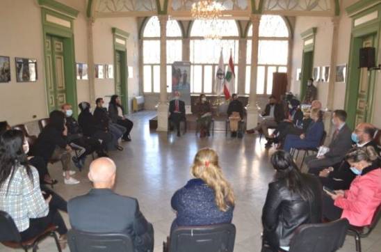Soutien psycho-social britannique à des jeunes de Tripoli