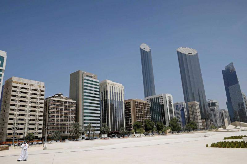 Trois morts, six blessés dans l'explosion d'un camion-citerne à Abou Dhabi