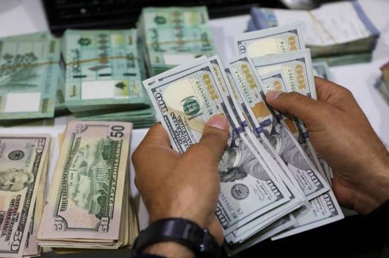Lira rises to below LL24,000 against the dollar on the parallel market