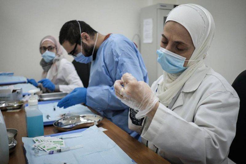 Quatorze décès et plus de 7.200 contaminations au cours des dernières 24h