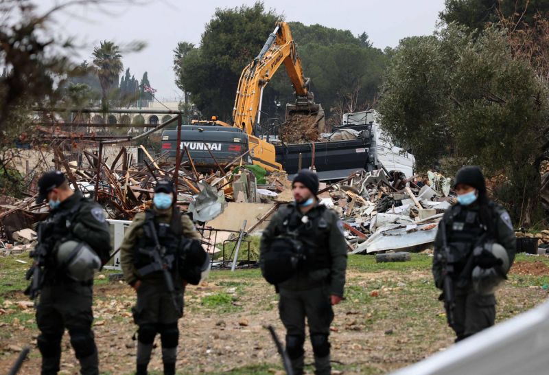 La police israélienne détruit la maison d’une famille palestinienne à Jérusalem-Est