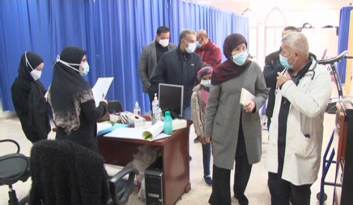 Tournée de Inaya Ezzedine dans des centres de santé primaire à Tyr